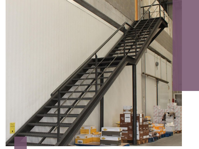 Лестницы для производства в Ейске — изготовление и монтаж