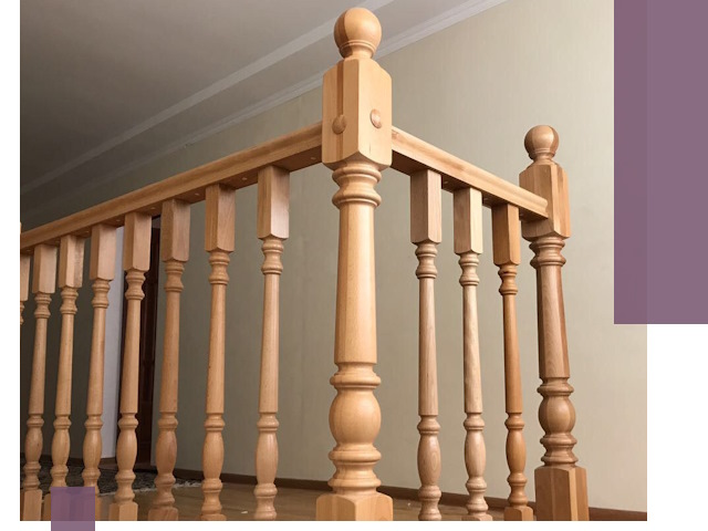 Деревянные перила на заказ в Ейске: монтаж и изготовление