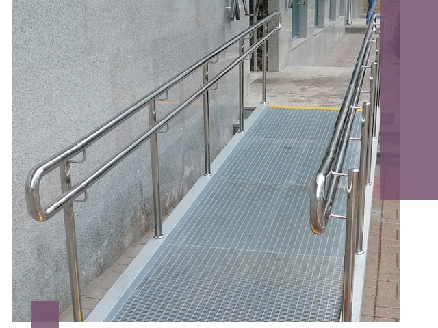 Пандусы для инвалидов в Ейске — изготовление и монтаж