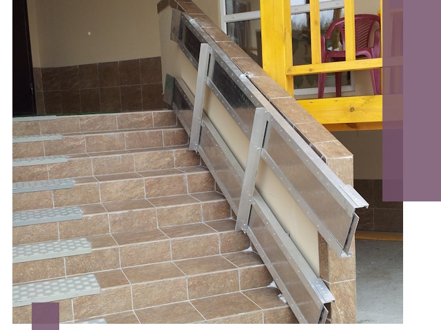 Откидные пандусы под ключ в Ейске — монтаж и демонтаж