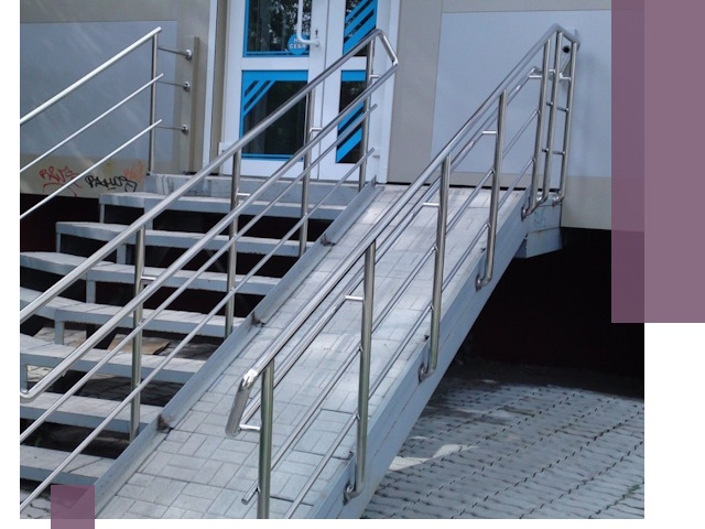 Пандус на крыльцо под ключ в Ейске: монтаж и изготовление