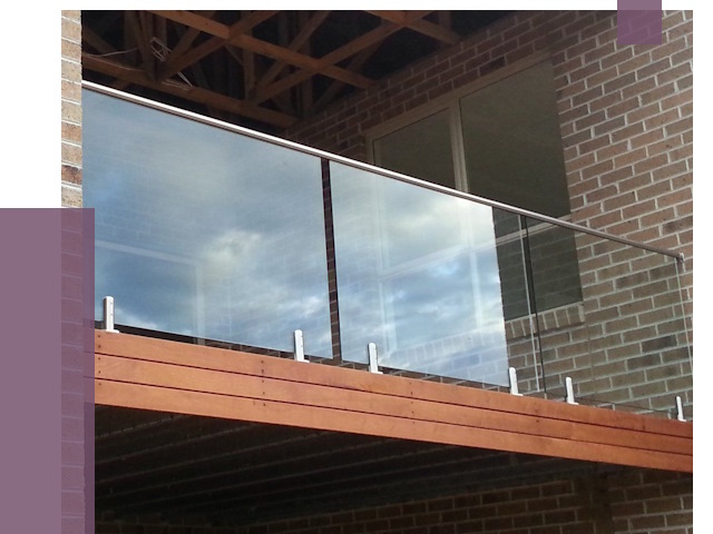 Стеклянные парапеты на крыше и террасе в Ейске от 11594 руб. | ПРОЛЁТ-Еск